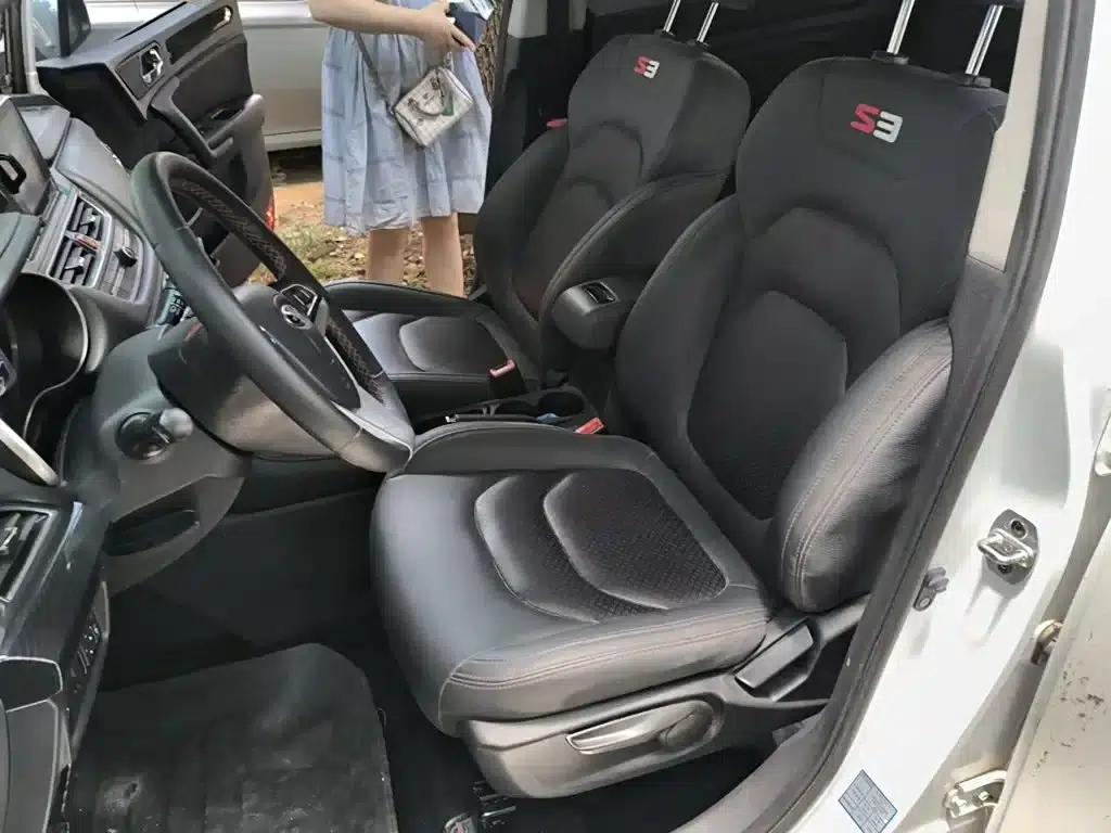 Refine S3 2017 1.6L CVT Smart Interconnected Model — миниатюра 8