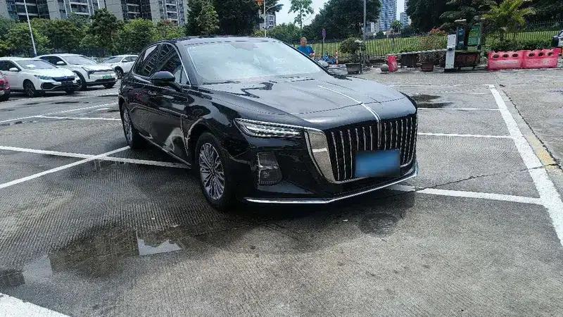 Hongqi H5 2024 1.5T DCT Intelligent Flagship Edition — миниатюра 3