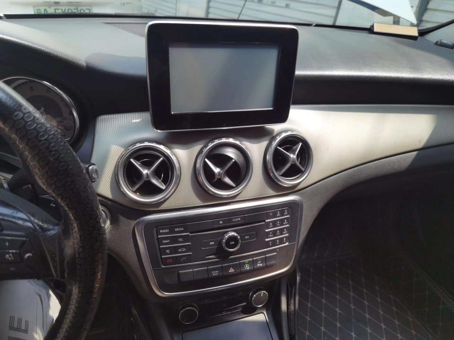 Mercedes-Benz GLA 2016 GLA 200 Sport Edition — миниатюра 13