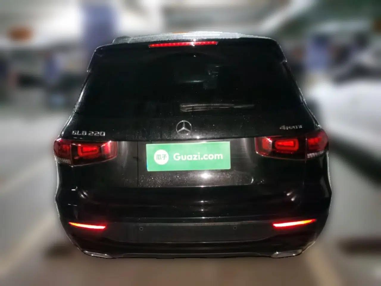 Mercedes-Benz GLB 2023 GLB 220 4MATIC — миниатюра 5