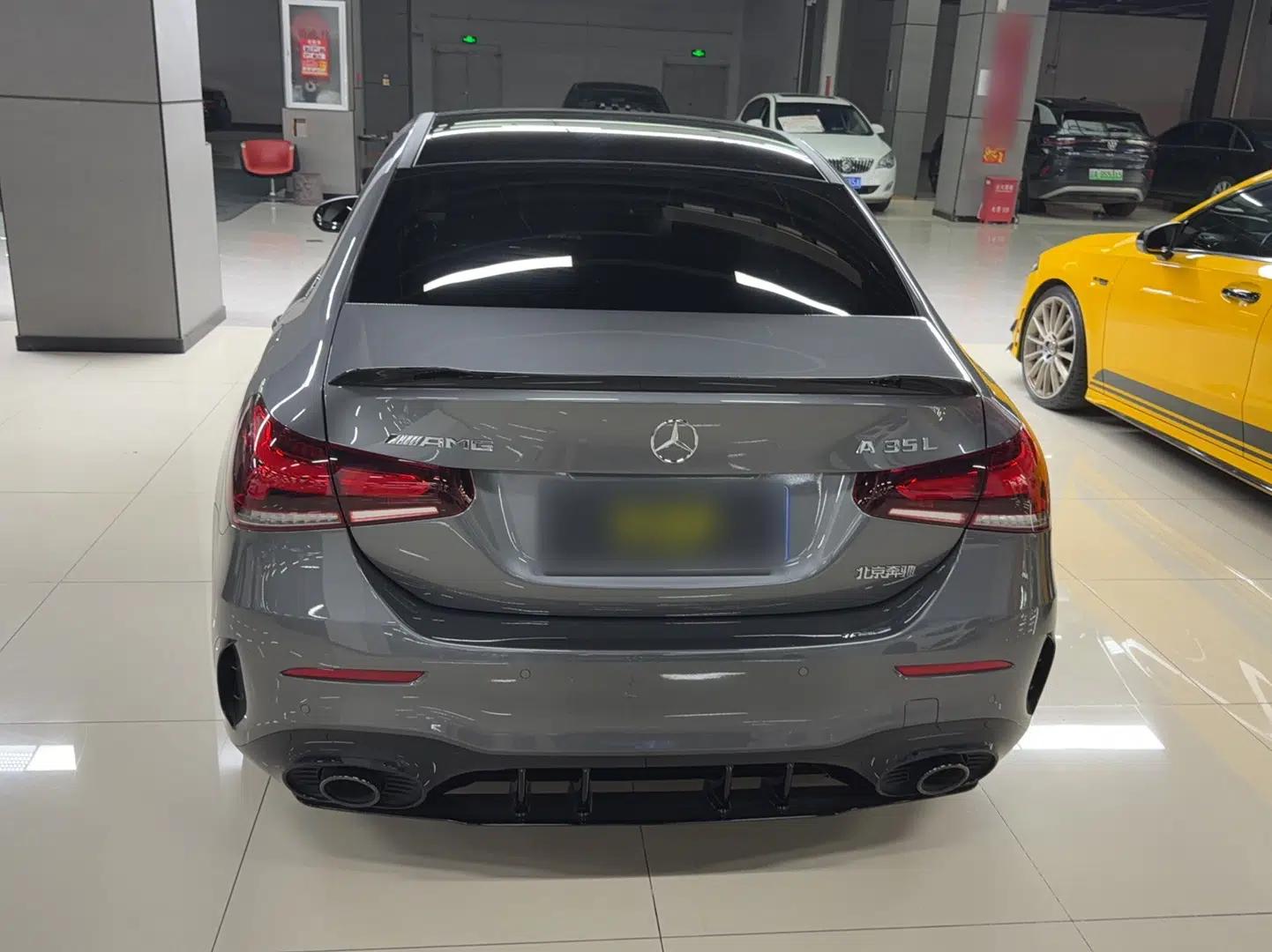 Mercedes-Benz A AMG 2019 AMG A 35 L 4MATIC — миниатюра 5