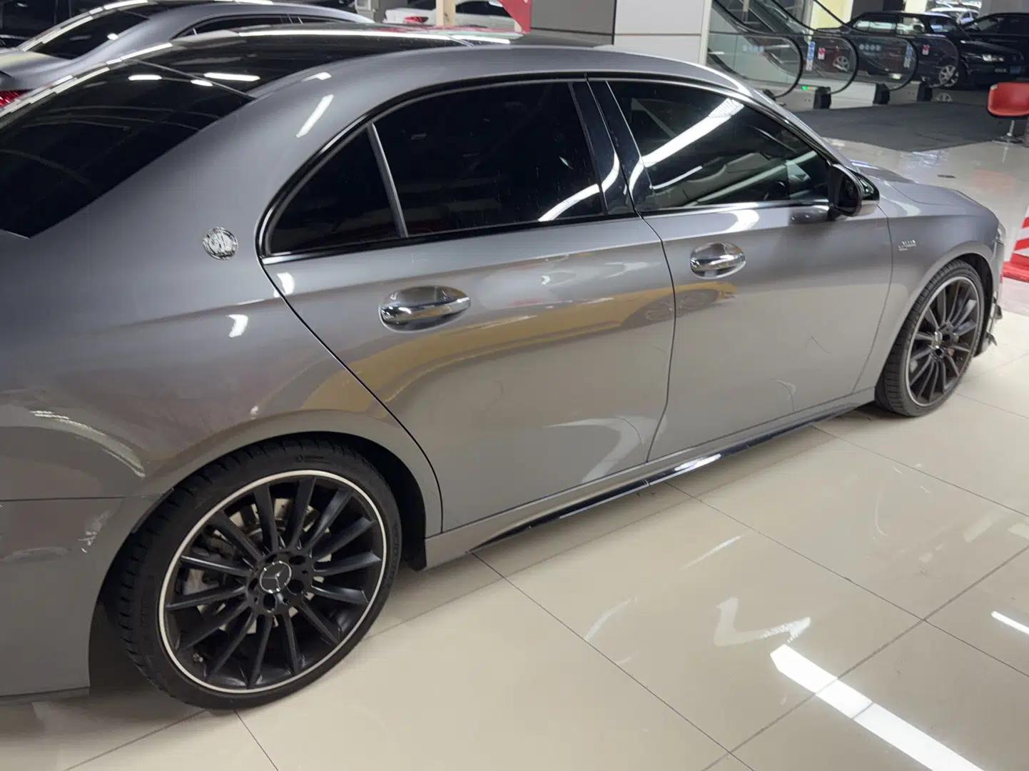 Mercedes-Benz A AMG 2019 AMG A 35 L 4MATIC — миниатюра 6