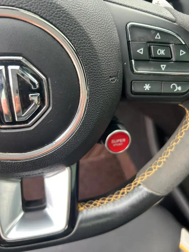 MG6 2021 Pro 1.5T Automatic Trophy Flagship Edition — миниатюра 7