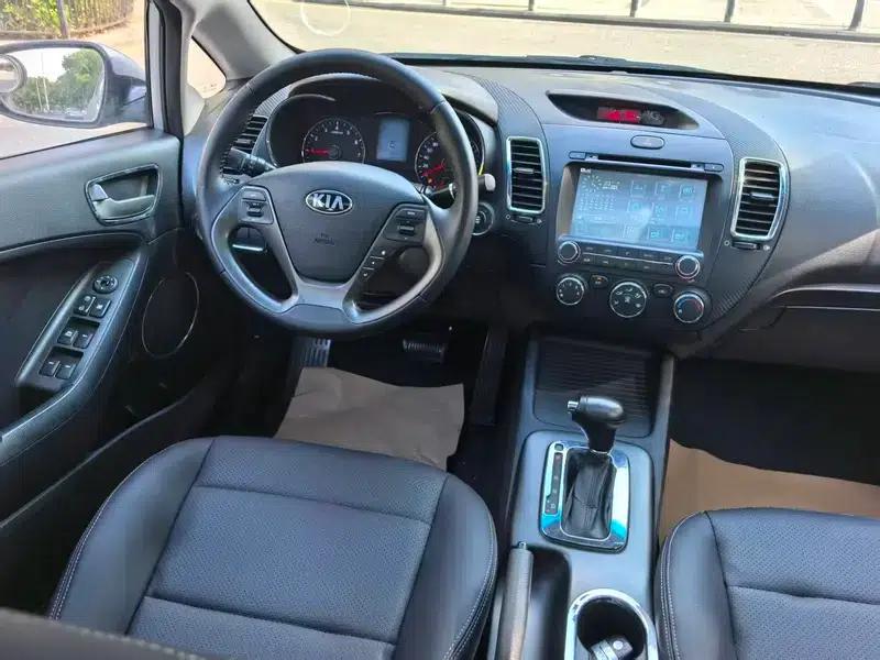 Kia K3 2013 1.6L Automatic GLS — миниатюра 11