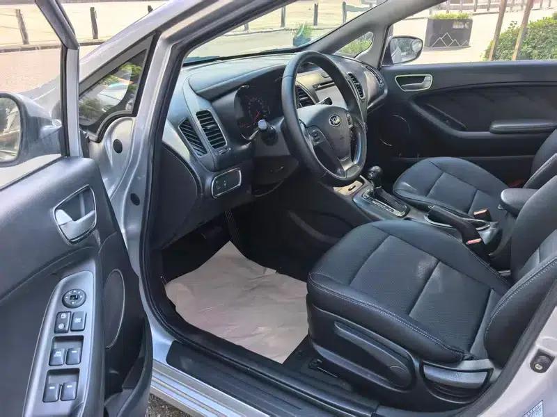 Kia K3 2013 1.6L Automatic GLS — миниатюра 17