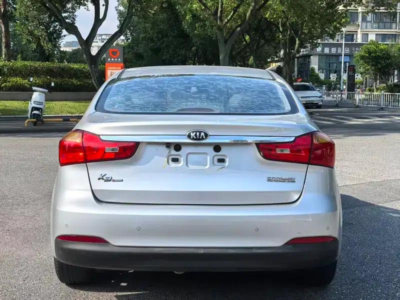Kia K3 2013 1.6L Automatic GLS — миниатюра 6