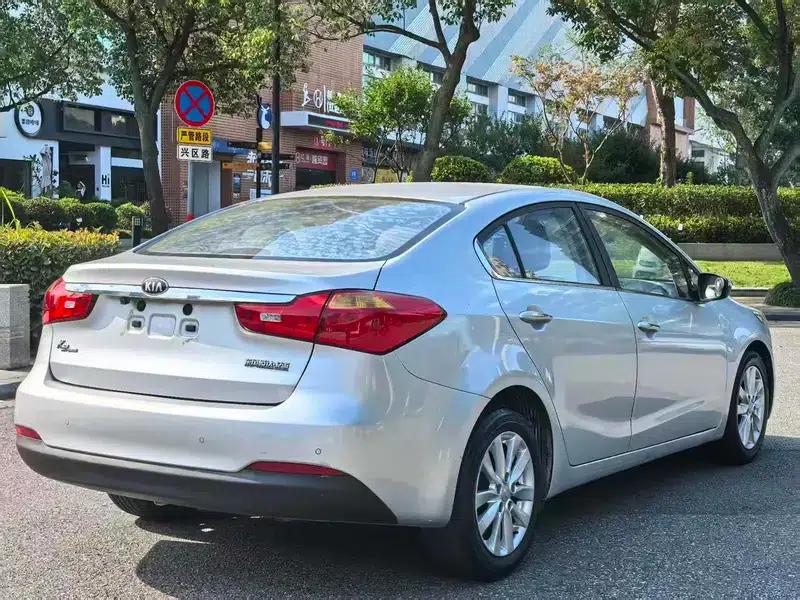 Kia K3 2013 1.6L Automatic GLS — миниатюра 7