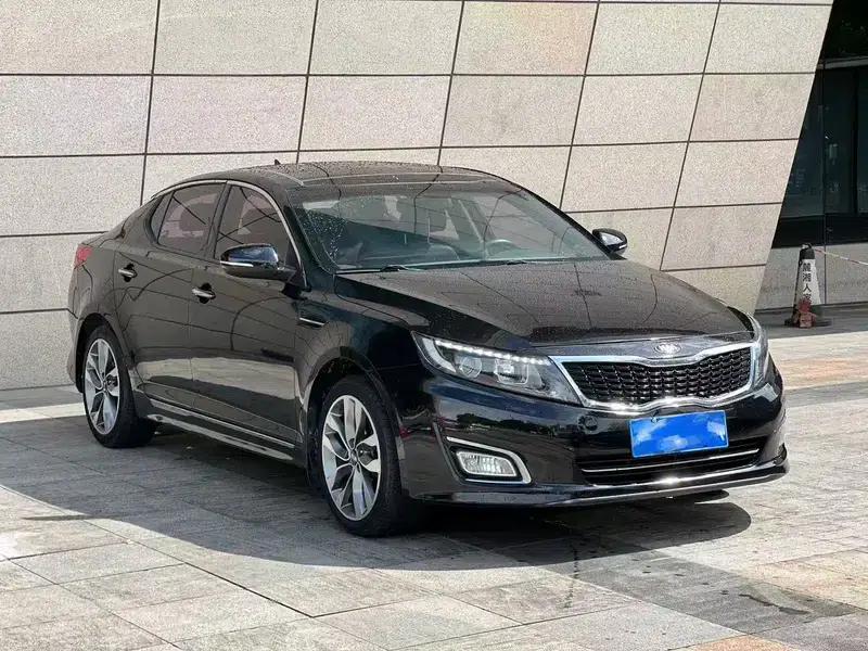 Kia K5 2012 2.0L Automatic DLX — миниатюра 3