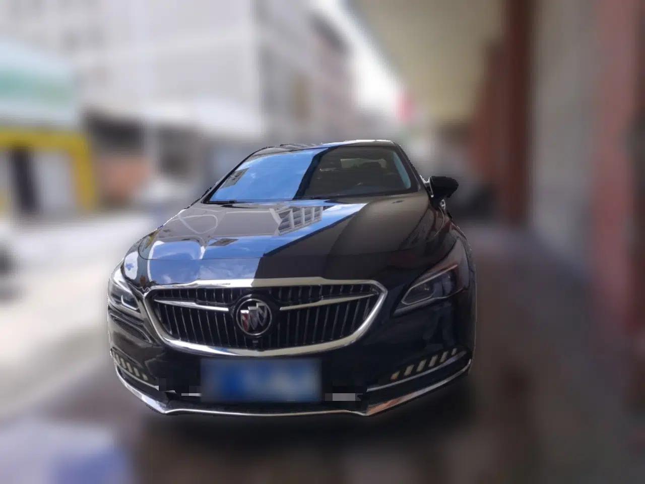 Buick LaCrosse 2018 20T Elite Edition — миниатюра 2