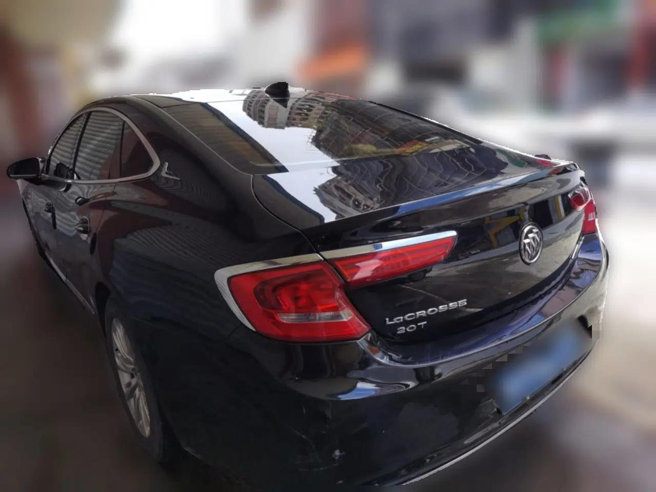 Buick LaCrosse 2018 20T Elite Edition — миниатюра 4