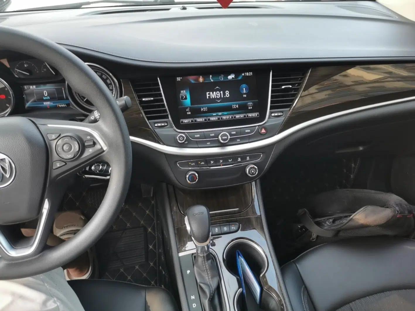 Buick Verano 2018 Sedan 20T Dual-Clutch Leading Model — миниатюра 12
