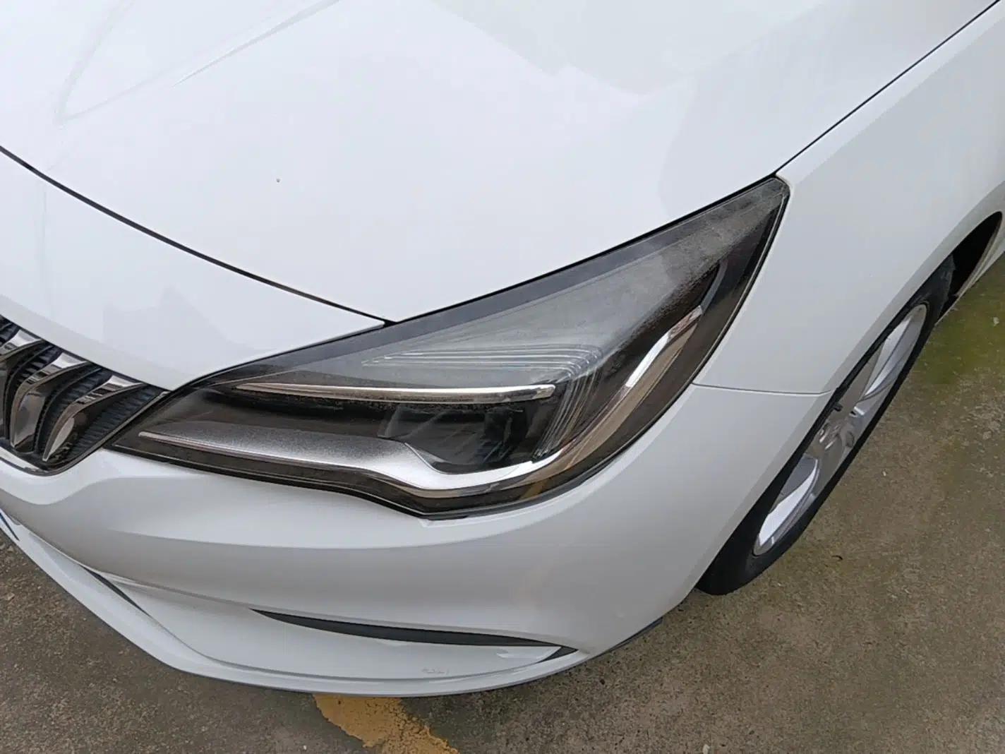 Buick Verano 2016 Hatchback 15S Automatic Ambition Model — миниатюра 8