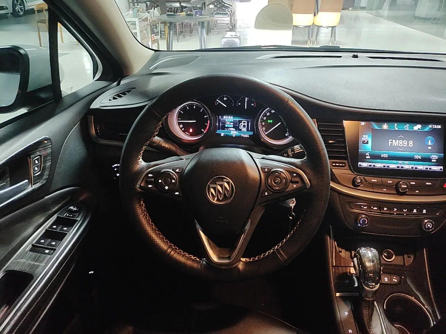 Buick Verano 2019 Sedan 20T Dual-Clutch Leading Model — миниатюра 13
