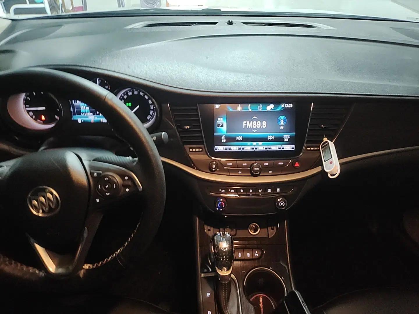 Buick Verano 2019 Sedan 20T Dual-Clutch Leading Model — миниатюра 15