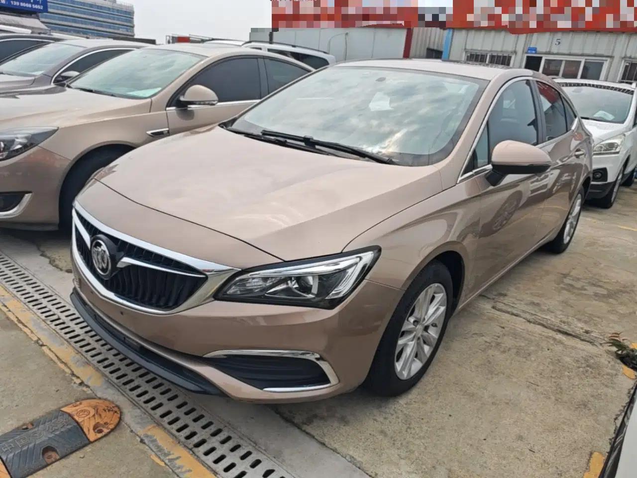 Buick Verano 2018 Sedan 20T Dual-Clutch Leading Model — миниатюра 1