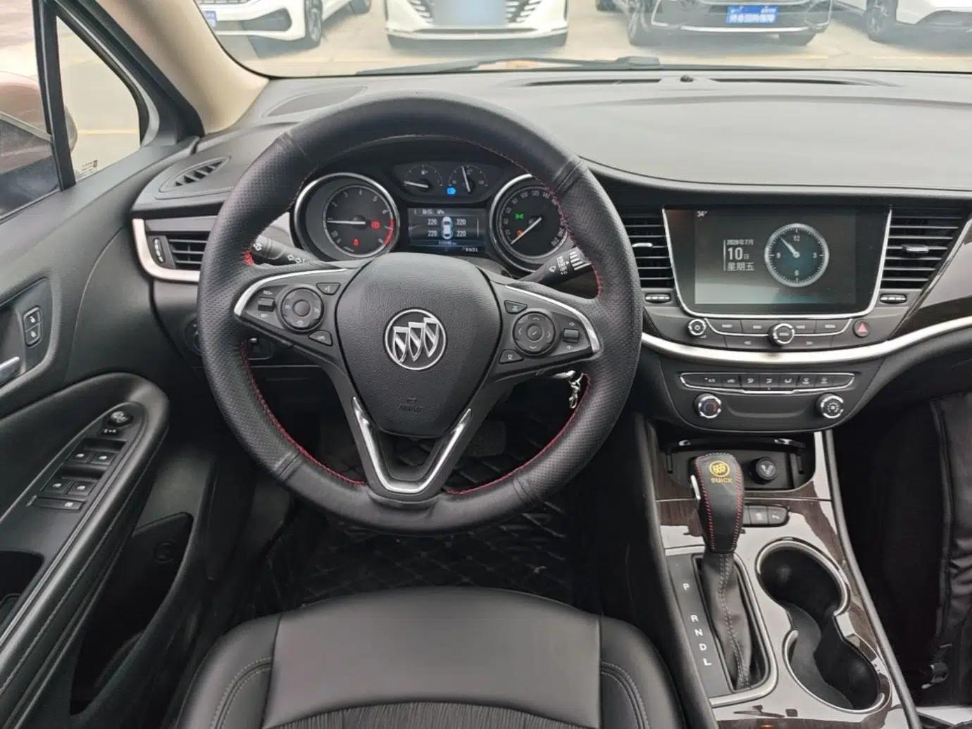Buick Verano 2018 Sedan 20T Dual-Clutch Leading Model — миниатюра 13