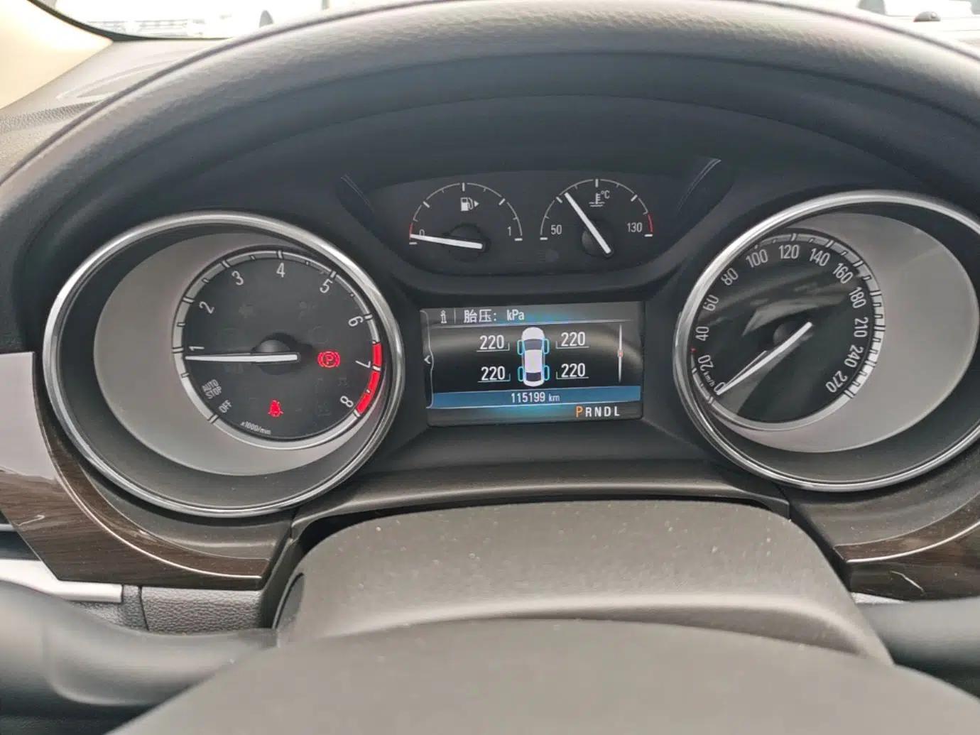 Buick Verano 2018 Sedan 20T Dual-Clutch Leading Model — миниатюра 14
