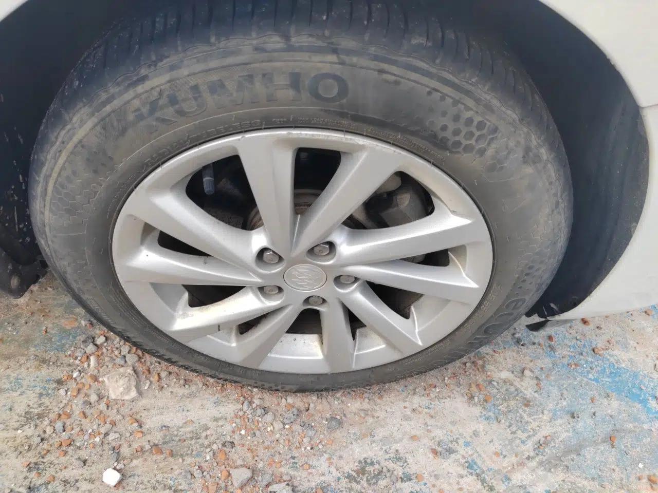 Buick Verano 2015 Sedan 15S Automatic Leading Model — миниатюра 8