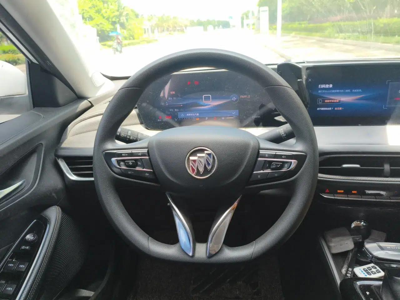 Buick Verano 2023 Pro Le Yi Edition — миниатюра 10