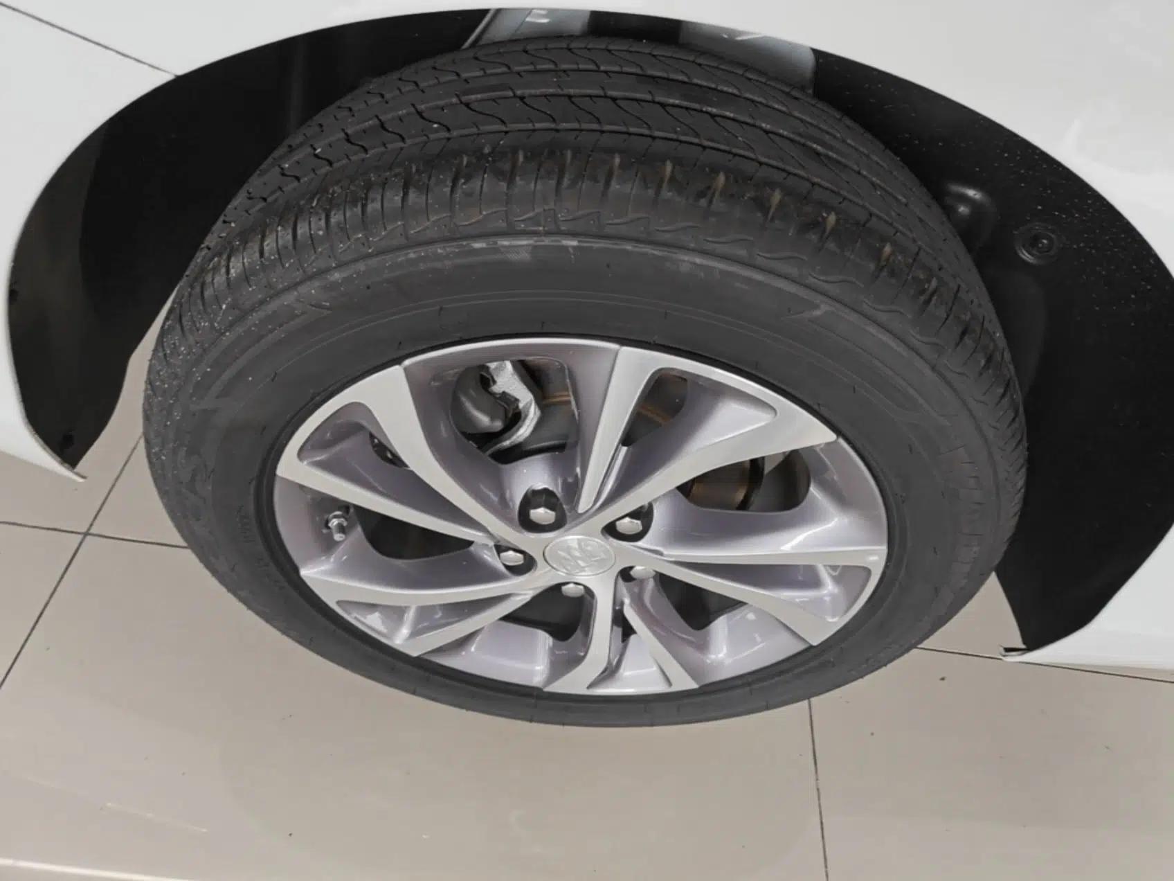 Buick Verano 2023 Pro Enjoyment Edition — миниатюра 11