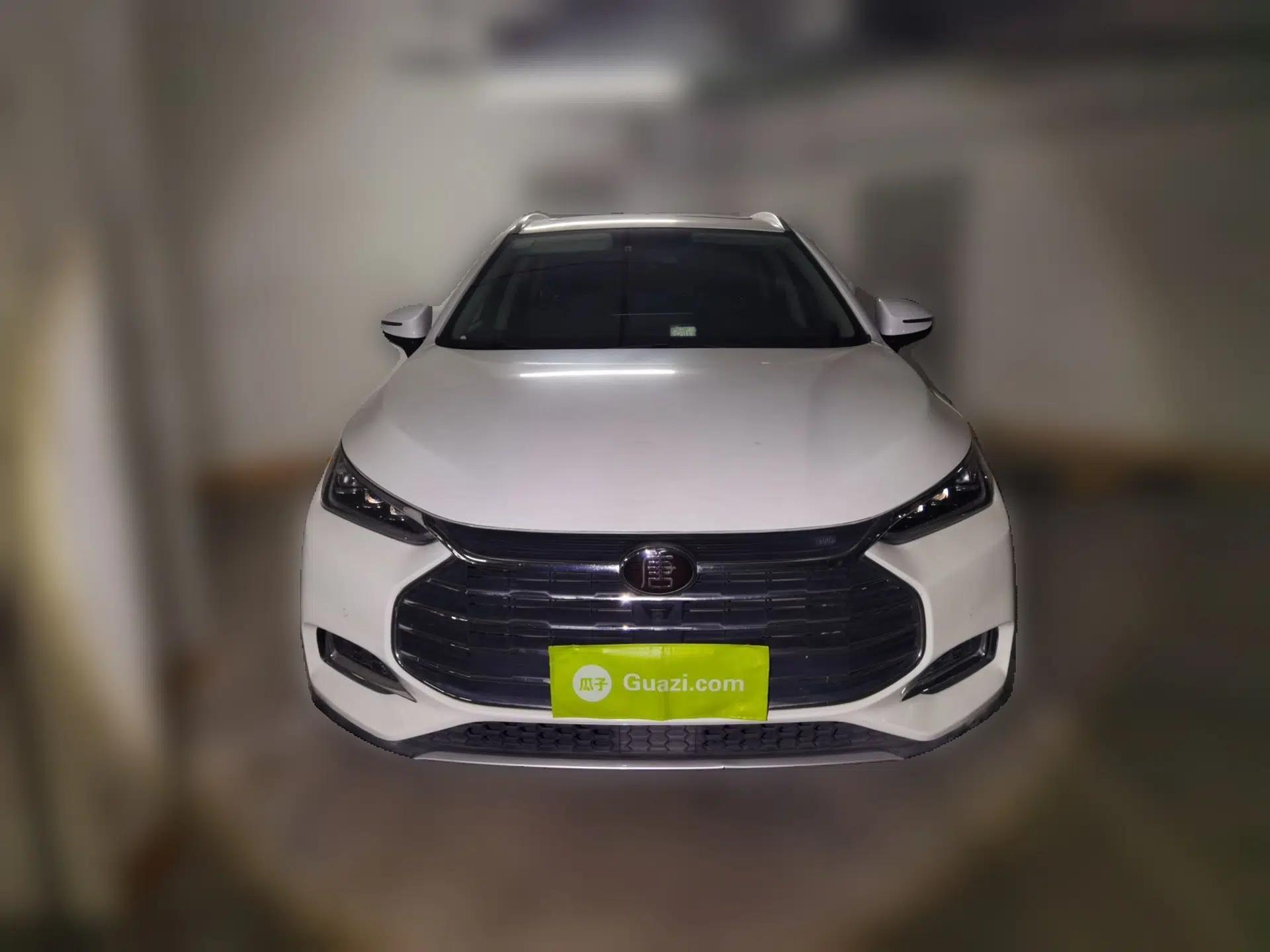 BYD Tang 2018 2.0T Automatic Smart Connect Prestige 7-Seater China V Standard — миниатюра 2