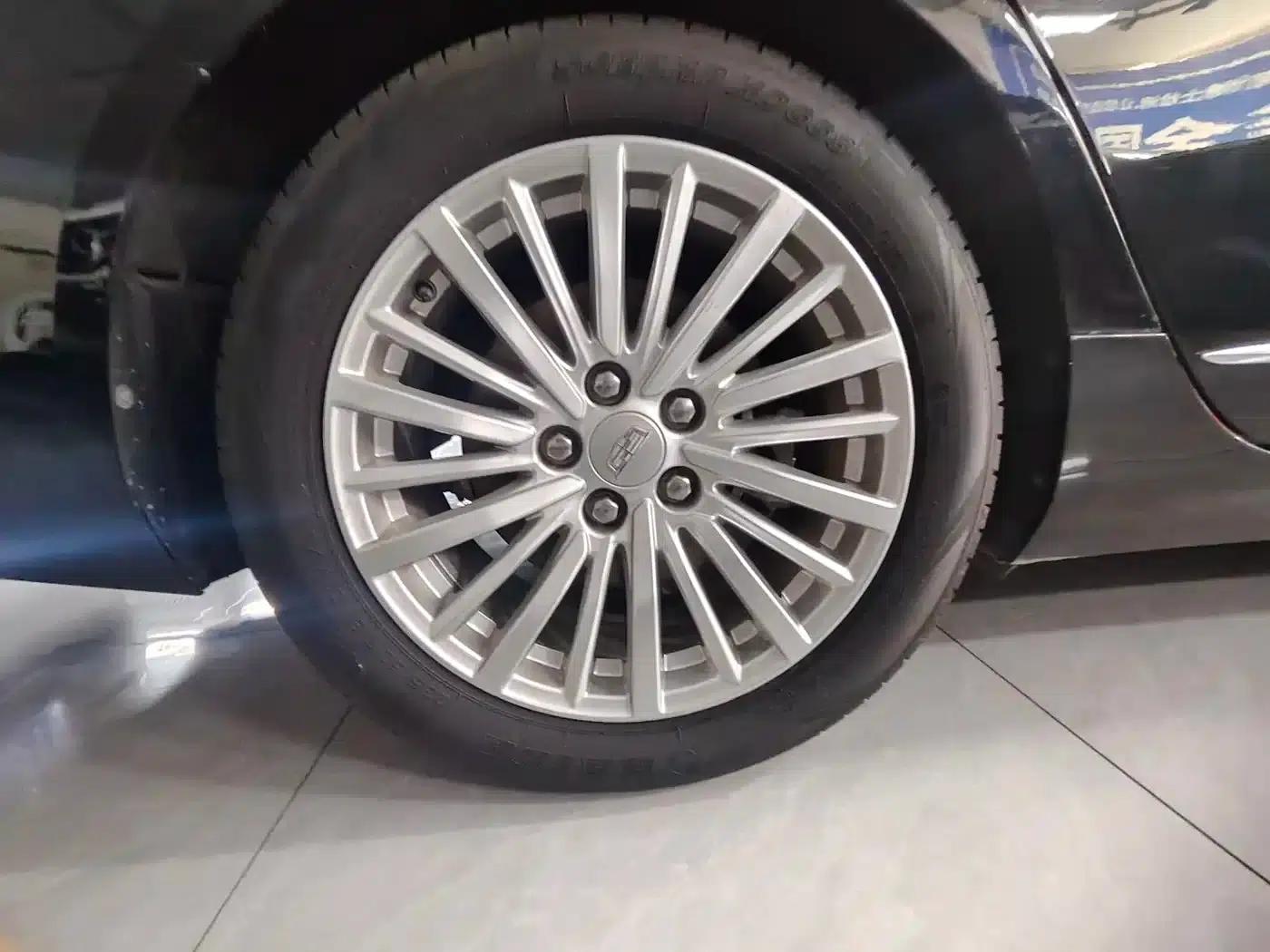 Cadillac CT6 2023 28T Fashion Edition — миниатюра 7