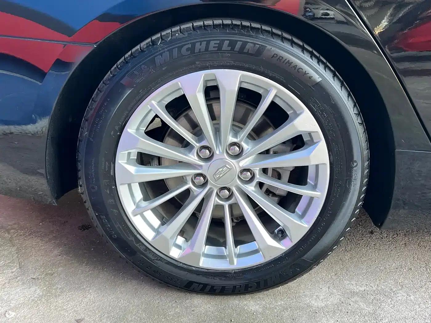 2017 Cadillac CT6 28T Elite — миниатюра 32
