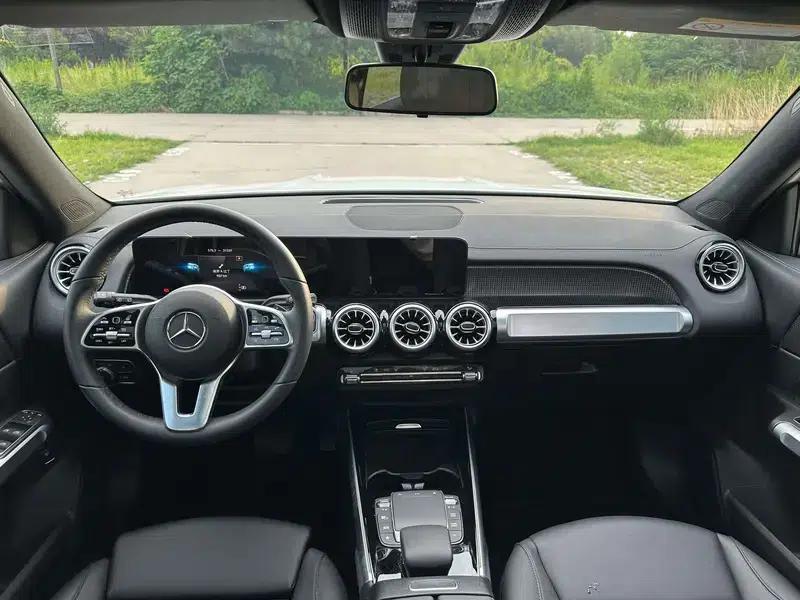 2023 Mercedes-Benz GLB 220 Dynamic — миниатюра 19