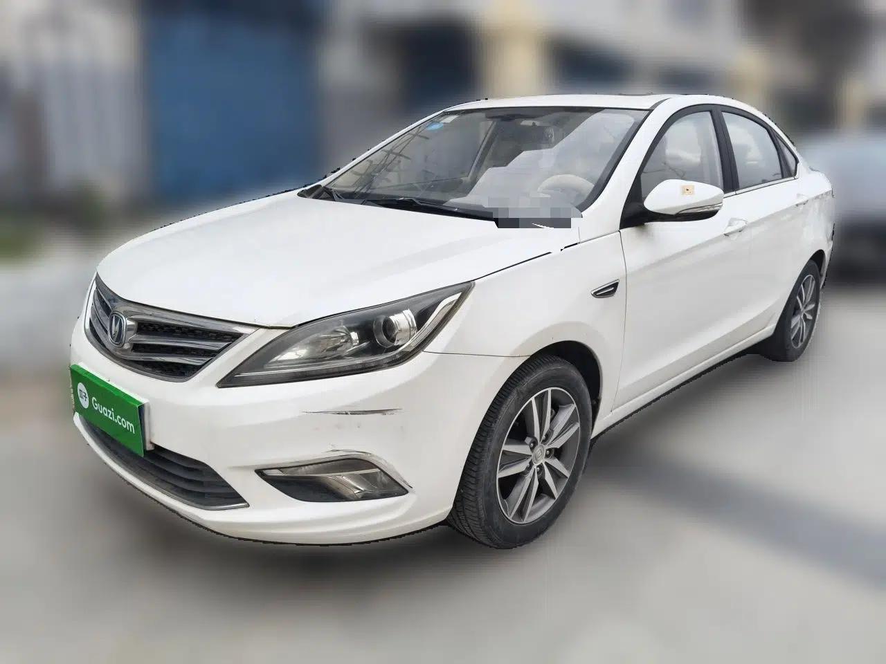 CHANGAN Eado 2016 1.6L Manual Fashion Edition — миниатюра 1