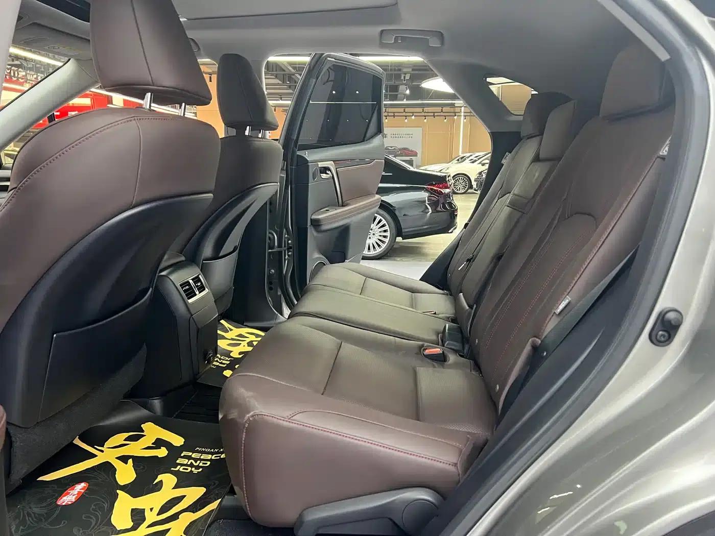 Lexus RX 2020 Facelift 300 AWD Elegant Edition — миниатюра 14