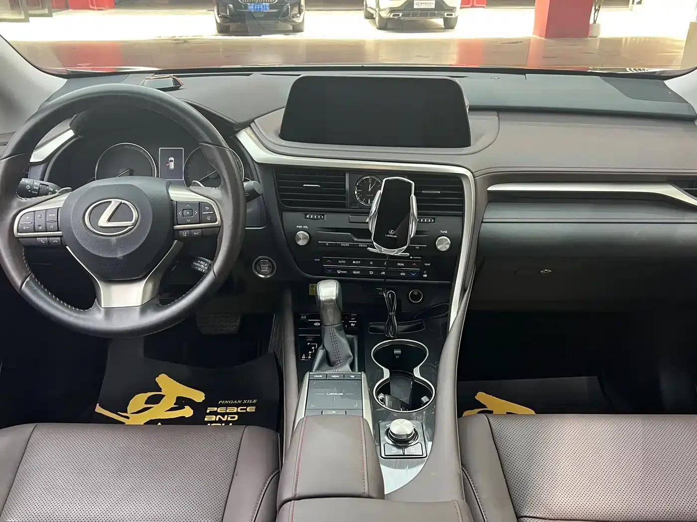 Lexus RX 2020 Facelift 300 AWD Elegant Edition — миниатюра 10