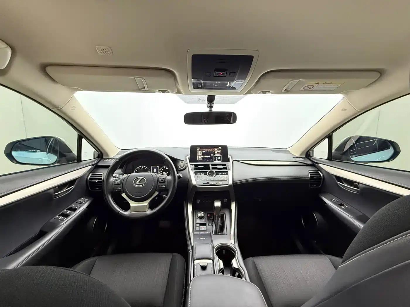 Lexus NX 2020 200 FWD Sport Edition (China VI Emission Standard) — миниатюра 17