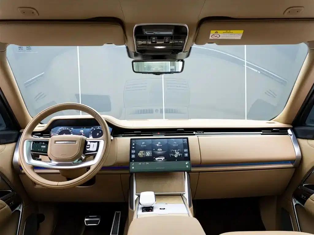 2024 Range Rover 4.4 V8 SV Autobiography Long Wheelbase 4-Seat — миниатюра 17