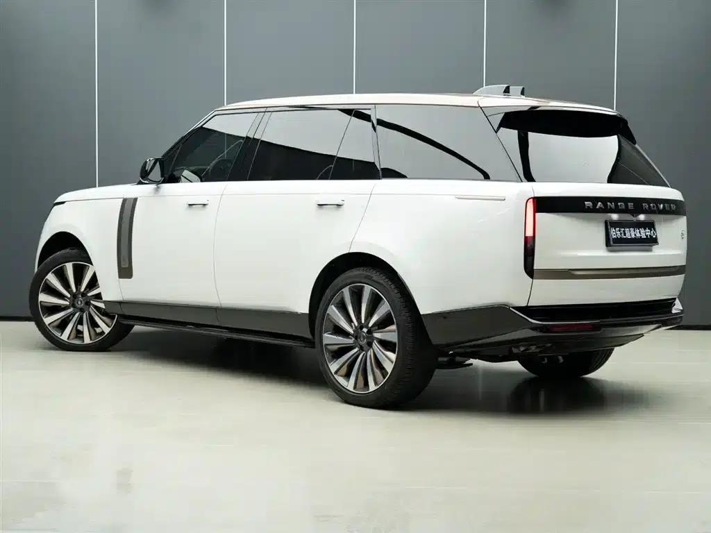 2024 Range Rover 4.4 V8 SV Autobiography Long Wheelbase 4-Seat — миниатюра 5