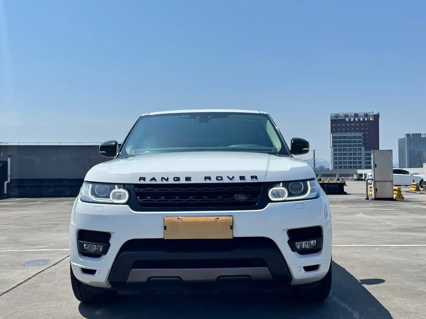 Range Rover Sport 2017 3.0 SC V6 HSE Dynamic — миниатюра 2