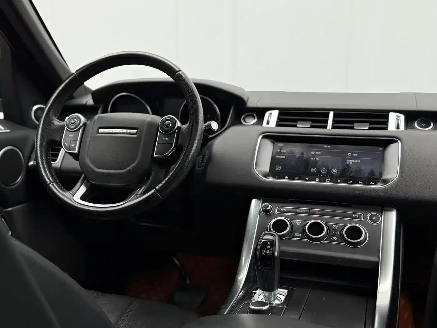 Range Rover Sport 2017 3.0 SC V6 SE — миниатюра 8