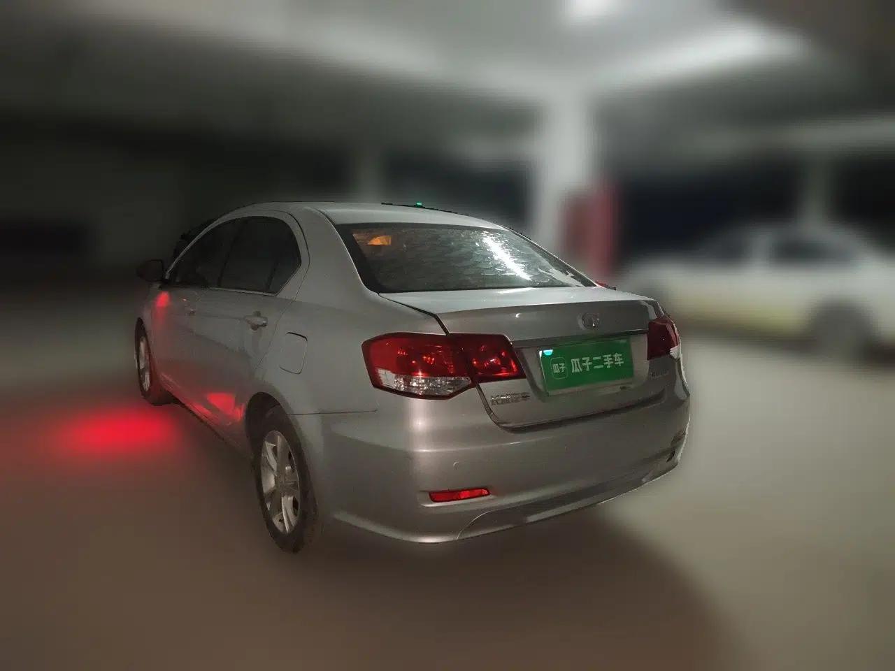 Great Wall C30 2013 New Vision Edition 1.5L Manual Fashion Model — миниатюра 4