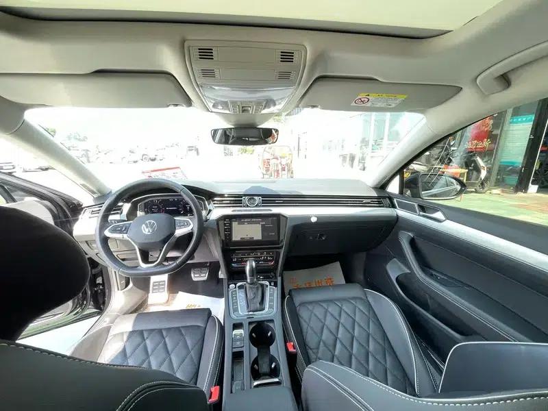 2022 Volkswagen Magotan PHEV Premium Edition — миниатюра 8