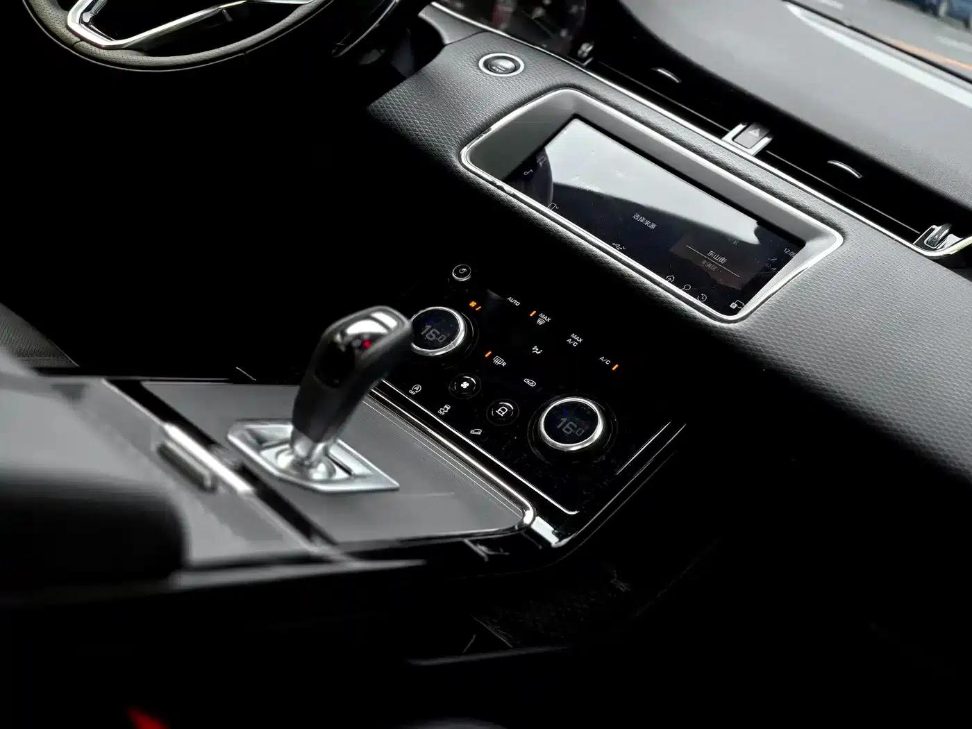 Range Rover Evoque 2023 Model: Evoque L 200PS Elite Edition — миниатюра 17