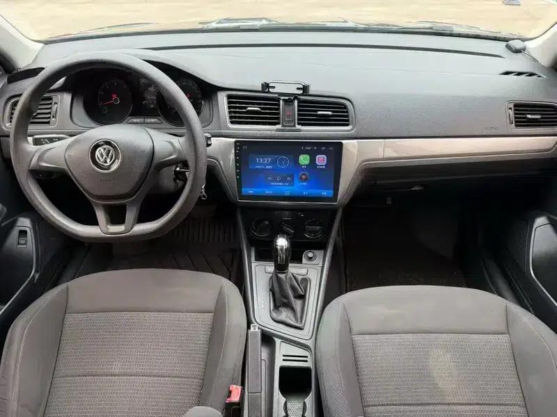 2017 Volkswagen Lavida 1.6L Automatic Fashion Edition — миниатюра 7