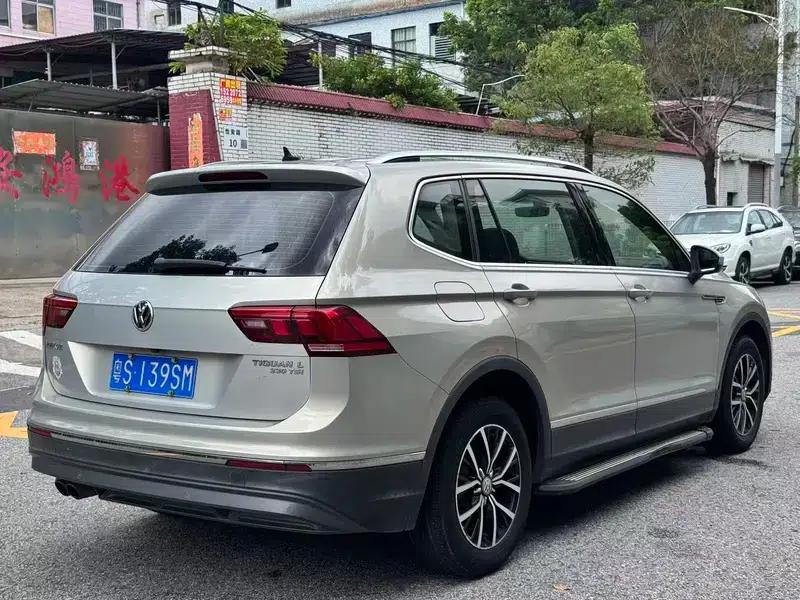 Tiguan L 2017 330TSI Automatic 2WD Comfort Edition — миниатюра 6
