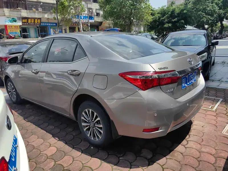2017 Toyota Corolla Facelift 1.2T S-CVT GL (National V Emission Standard) — миниатюра 3
