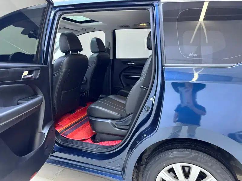 Trumpchi M6 2019 270T Automatic Luxury Edition 7-seater National VI Emission Standard — миниатюра 18