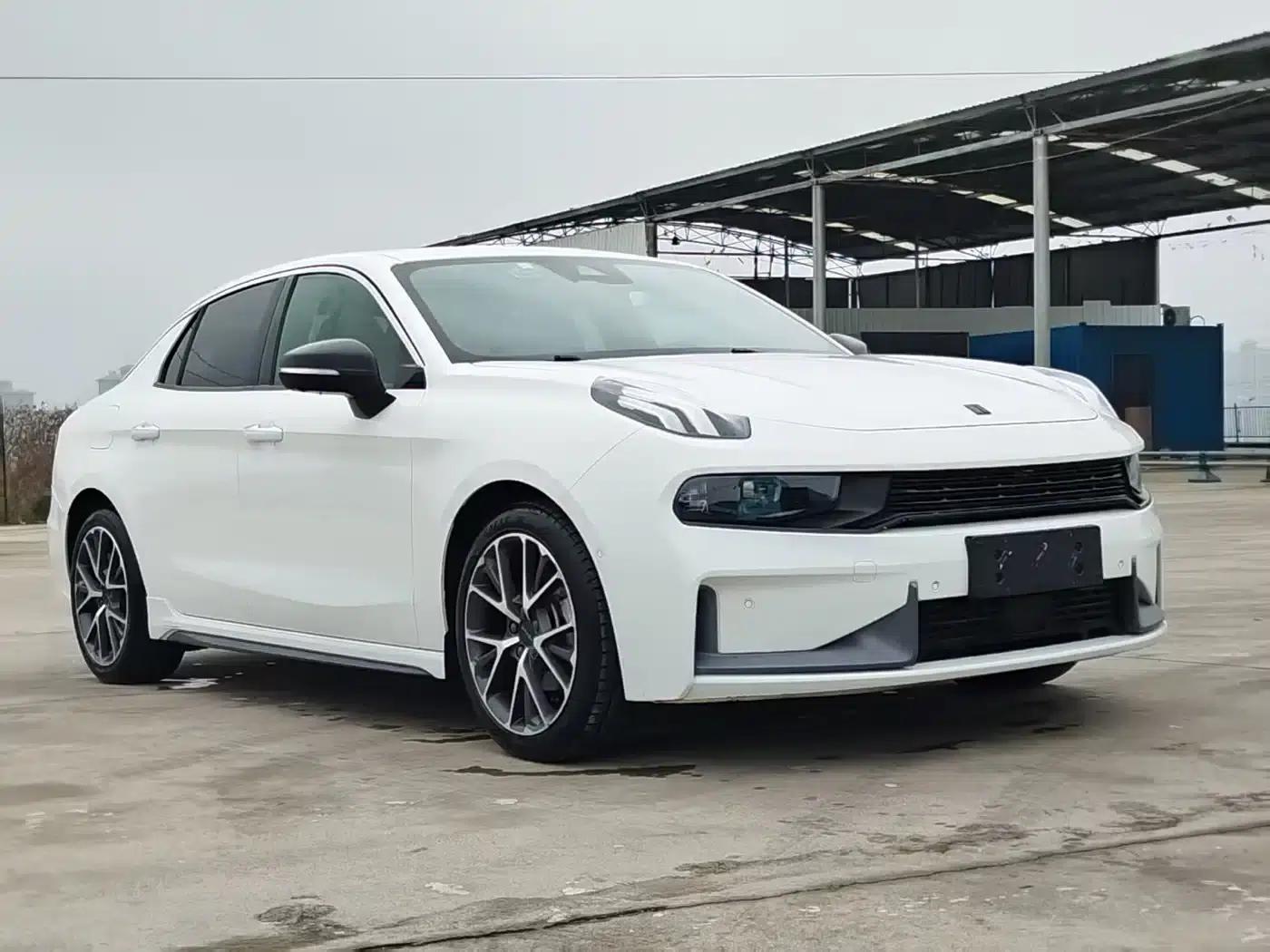 Lynk & Co 03 2018 1.5TD DCT Pro Edition (National V Emission Standard) — миниатюра 3