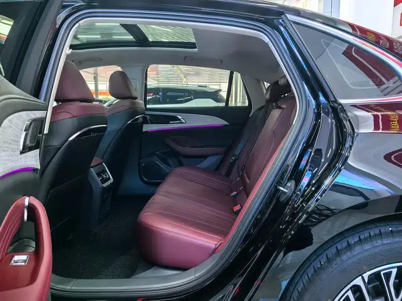 Hongqi H5 2025 2.0T Automatic Flagship Edition — миниатюра 19