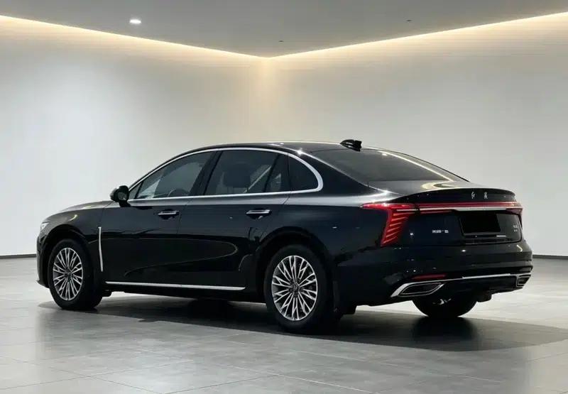 Hongqi H5 2025 1.5T DCT Flag Edition — миниатюра 4