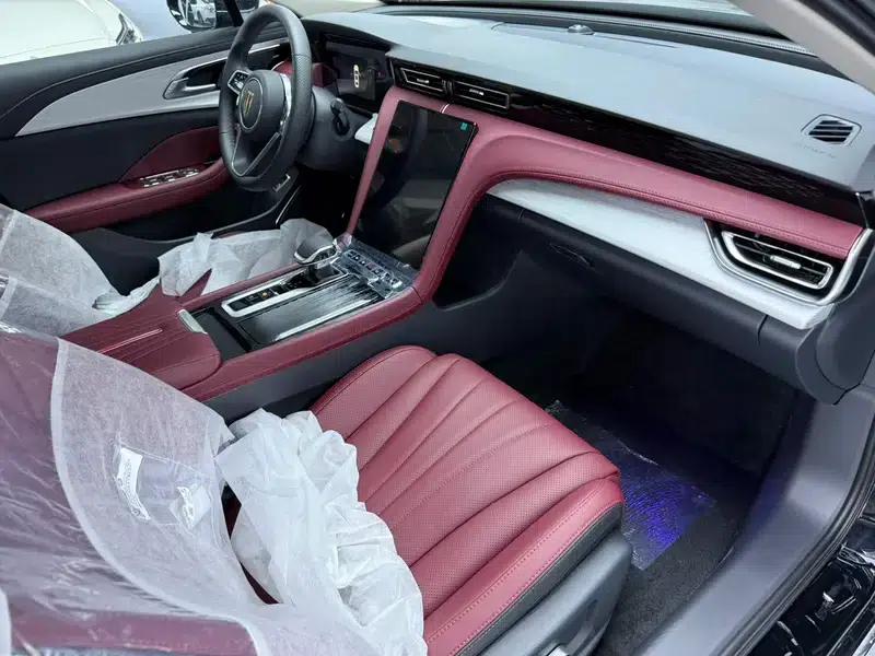 Hongqi H5 2025 1.5T DCT Flag Edition — миниатюра 9