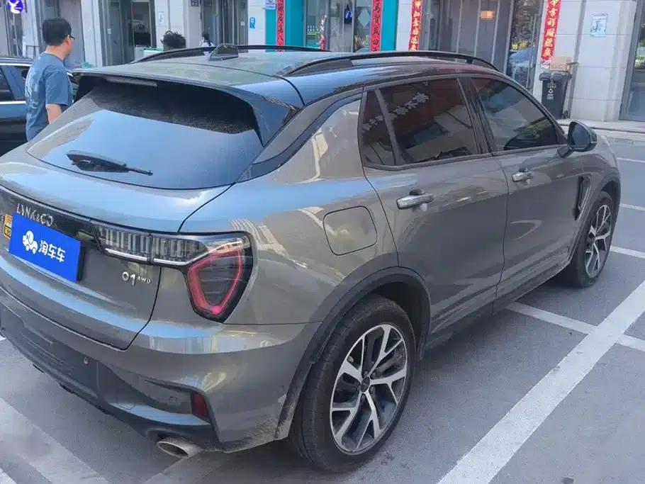 Lynk & Co 01 2021 2.0TD AWD Halo — миниатюра 3
