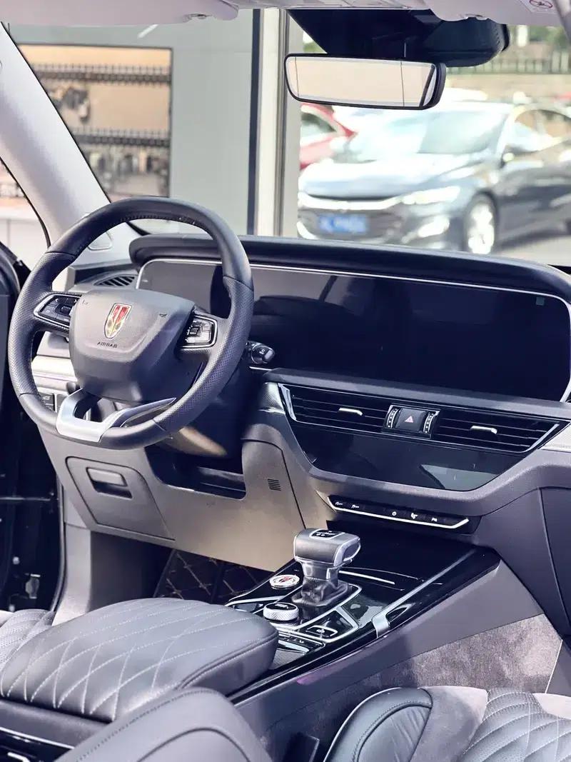 Hongqi HS5 2022 2.0T Intelligent Flagship Edition — миниатюра 11