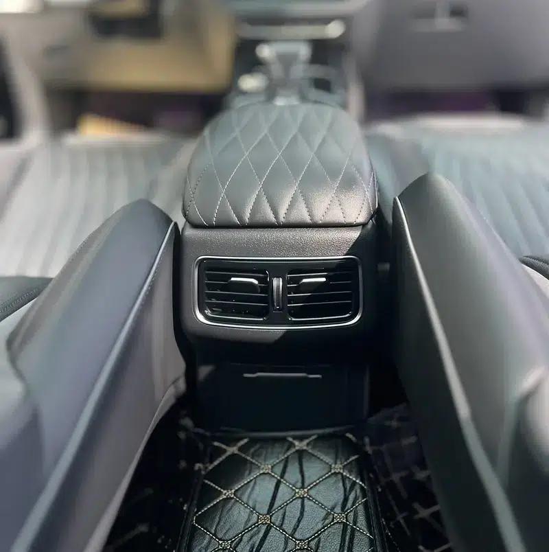Hongqi HS5 2022 2.0T Intelligent Flagship Edition — миниатюра 8